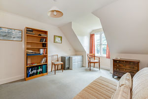 Bedroom- click for photo gallery